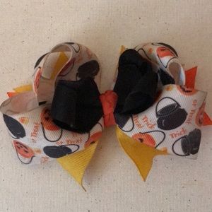 Halloween bow